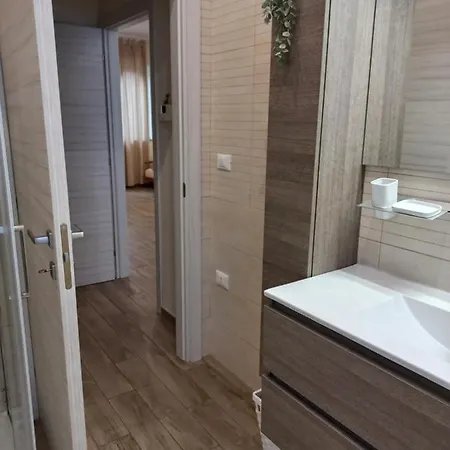 La Casa Di Carla Апартаменты Пескара